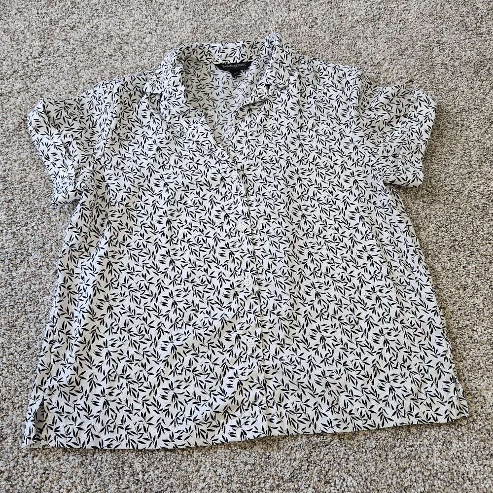 Black and White Patterned Button-Up Shirt